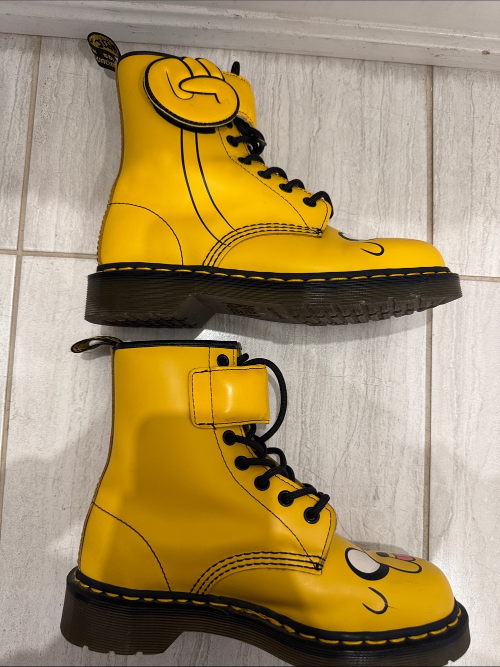 Dr. Martens Lace Up Boots Jake The Dog Collab - Picture 6 of 10